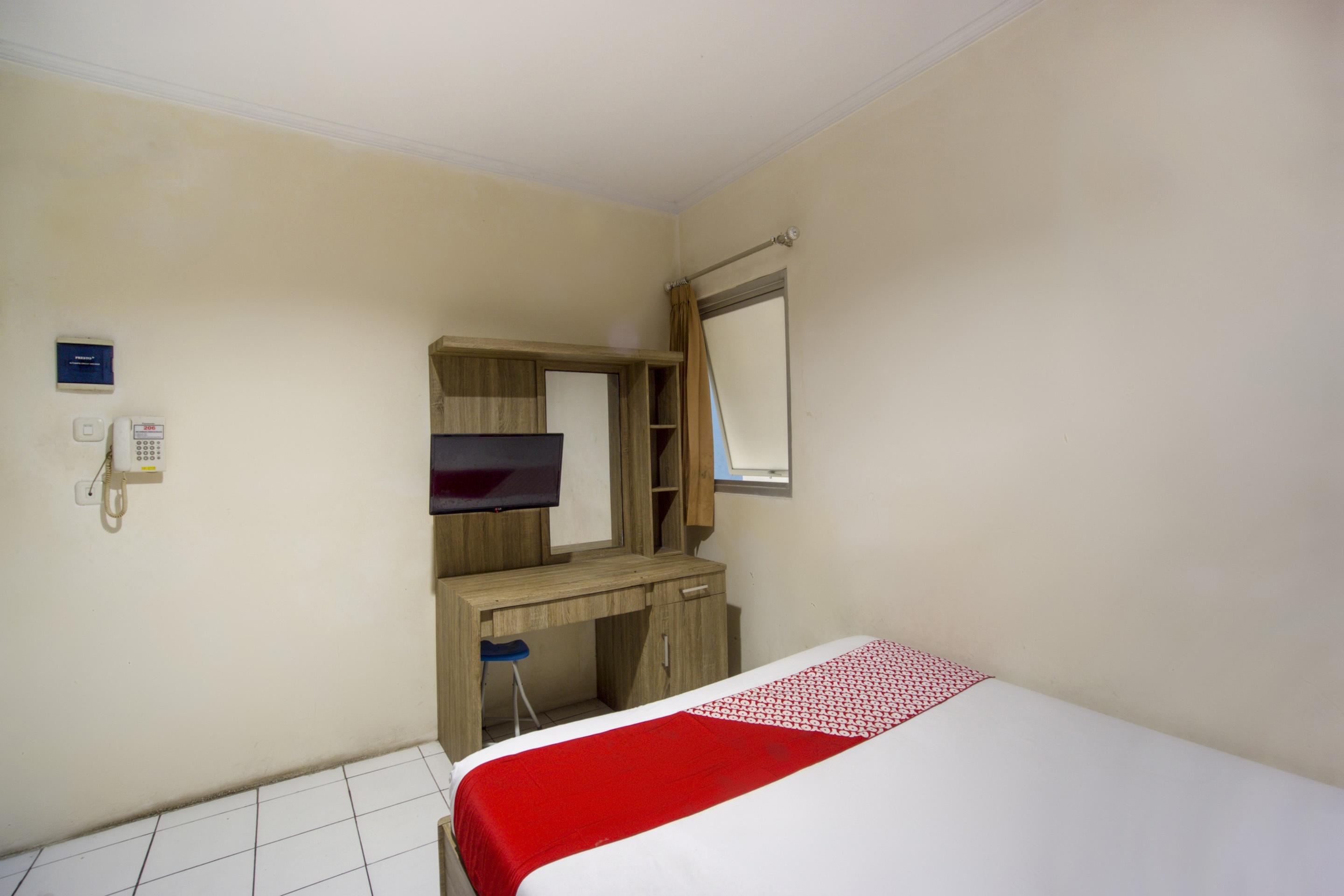 Oyo 3754 Prosperity Mansion Hotel Jakarta Exterior photo